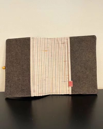 Sárga virágos közepes méretű bibliaborító (RUF)